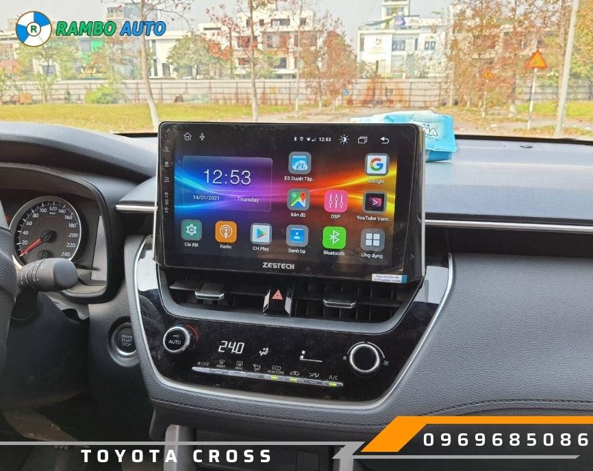 Man-hinh-android-Toyota-Cross-5