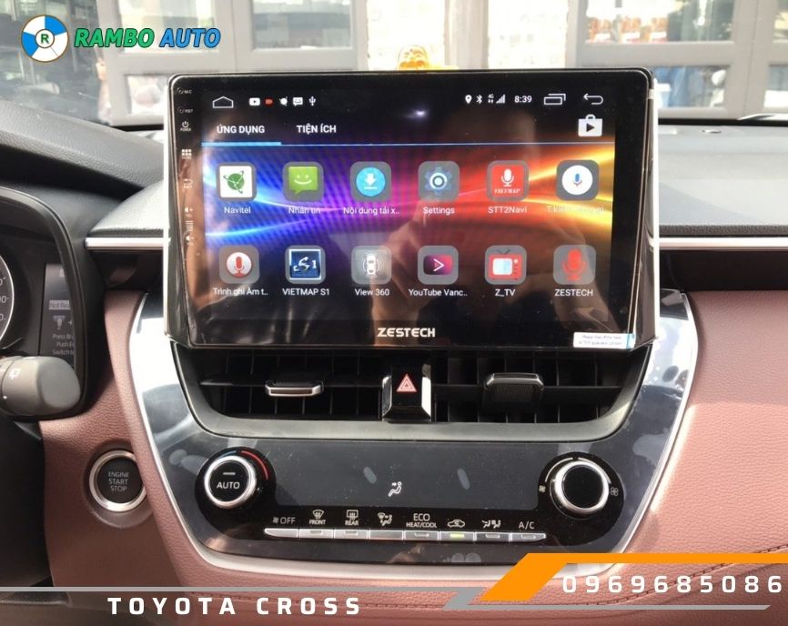 Man-hinh-android-Toyota-Cross